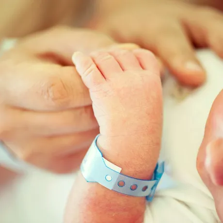 Bebelușul uriaș care i-a uimit pe toți! A fost poreclit „Sumo”. Câte kilograme a avut la naștere