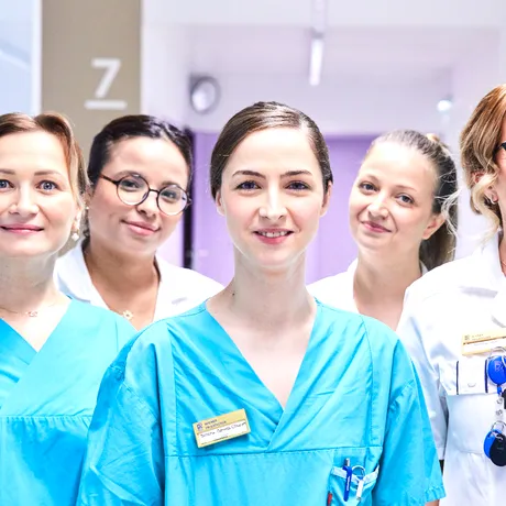 Oncologie personalizată: cum este abordat tratamentul cancerului într-un centru oncologic internațional