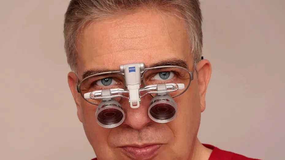 Tratamentul chirurgical al hiperhidrozei. Tot ce trebuie să știi despre simpatectomie, operația care te scapă definitiv de transpirația excesivă