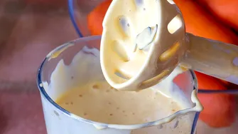 Cum să faci acasă maioneză fără gluten și fără lactoză. Cea mai simplă și sănătoasă rețetă care înlocuiește maioneza din comerț