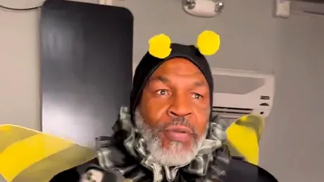 Mike Tyson, cum nu l-ai mai văzut până acum. S-a îmbrăcat în albinuță. „Mă simt frumos”