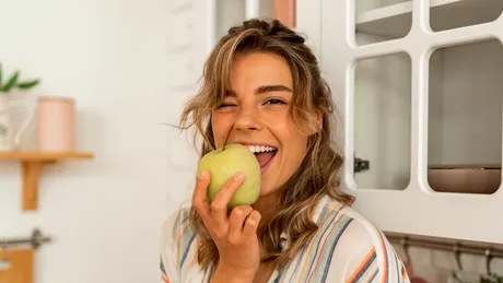 Secretul slăbirii fără înfometare. Mihaela Bilic: „Merită încercat, ne săturăm cu mai puțină mâncare”