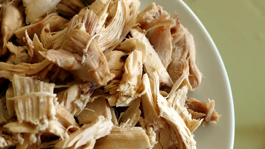 Motivul pentru care te îngrași chiar dacă mănânci „sănătos”. Ai grijă la aceste alimente - consumate în exces, îmbolnăvesc rinichii