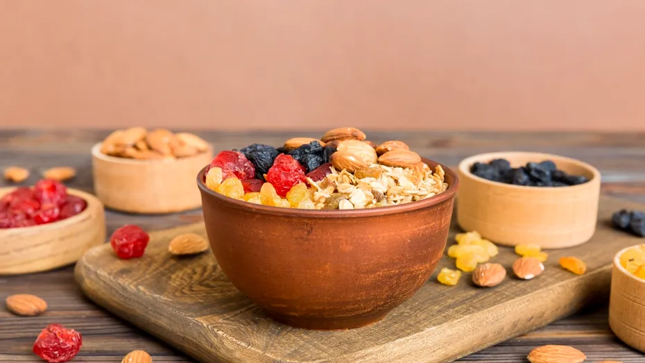 Fructe uscate care ajută la creșterea părului. Înlocuiesc pastilele de biotină