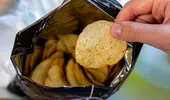 O singură pungă de chips-uri îți poate distruge creierul. Efectele devastatoare descoperite de cercetători