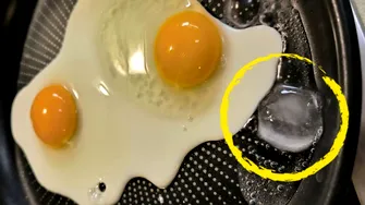 Cum să faci ouă ochiuri fără ulei, folosind un cub de gheață. Trucul din bucătărie pe care puține gospodine îl cunosc
