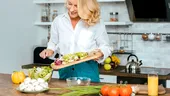 3 diete de slăbit la menopauză. Te scapă garantat de kilogramele în plus!