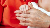 O femeie de 62 de ani din Argentina a devenit mamă pentru prima dată. A născut un băiețel sănătos