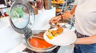 Dieta în care mănânci cât vrei și slăbești! E singura în care nu trebuie să numeri caloriile