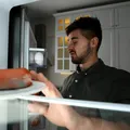 Alimentele din frigider de care ar trebui să scapi cât mai repede. Sunt un pericol pentru sănătate!