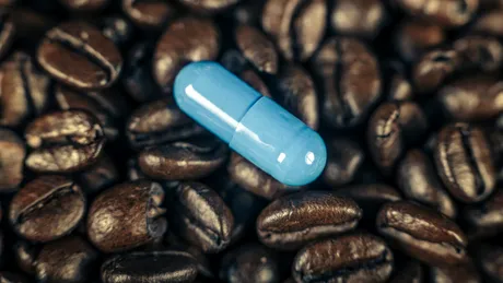 10 medicamente care pot avea efecte adverse dacă sunt luate cu cafea