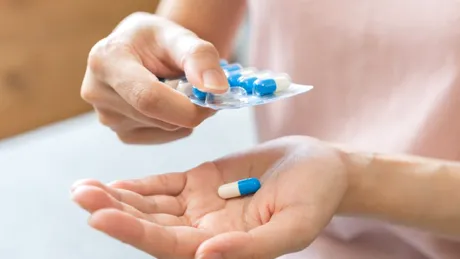 Antibioticele la primele semne de răceală: de ce nu sunt soluția potrivită