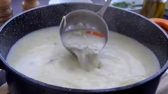 Cum salvezi ciorba rădăuțeană dacă s-a brânzit. Metoda secretă prin care o poți repara