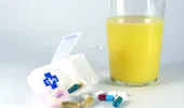 Sucul de fructe care poate transforma acest medicament într-un cocktail periculos