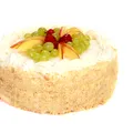 Cum prepari tortul copilăriei, desertul delicios pe care să-l încerci. Rețeta simplă care îmbină blatul pufos, fructele și crema de smântână