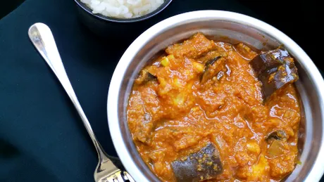 CSÎD a încercat - curry de vinete cu turmeric, reţetă indiană delicioasă