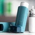 Peste un milion de români trăiesc cu astm. Specialiștii avertizează: tratamentul există, dar nu este urmat corect