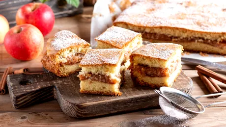 Prăjitură cu mere și nuci. Rețeta pentru un desert perfect pentru post