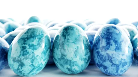 Cum faci ouă marmorate de Paște - 3 ingrediente de care ai nevoie