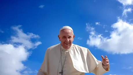 Cod vestimentar strict pentru înmormântarea Papei Francisc: liderii mondiali trebuie să respecte protocolul ceremonial impus de Vatican