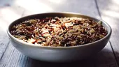 Orezul brun: de ce ar trebui să înlocuiască orezul alb în dietă