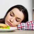 Canicula îți taie pofta de mâncare? Ce încearcă corpul tău să îți spună