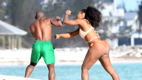 Serena Williams, apariție de senzație în costum de baie