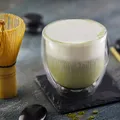 Ce se întâmplă dacă bei prea multă matcha
