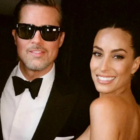 Cine este Ines de Ramon, femeia care i-a adus liniște  lui Brad Pitt după anii dificili de după divorț