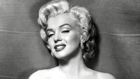 Deşi a murit acum 53 de ani, Marilyn Monroe devine imaginea unui brand de cosmetice