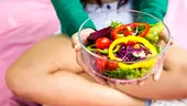 De ce nu ar trebui să copiezi dieta altcuiva. Riscurile ascunse ale slăbitului „copy-paste”