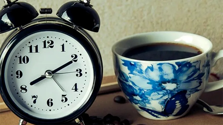 La ce oră trebuie să-ți bei cafeaua, de fapt. Oamenii de știință au calculat cu exactitate