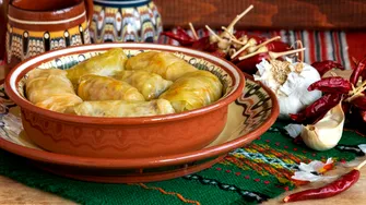 Sarmale de post din prune uscate, după rețeta lui Radu Anton Roman! Adăuga un ingredient secret