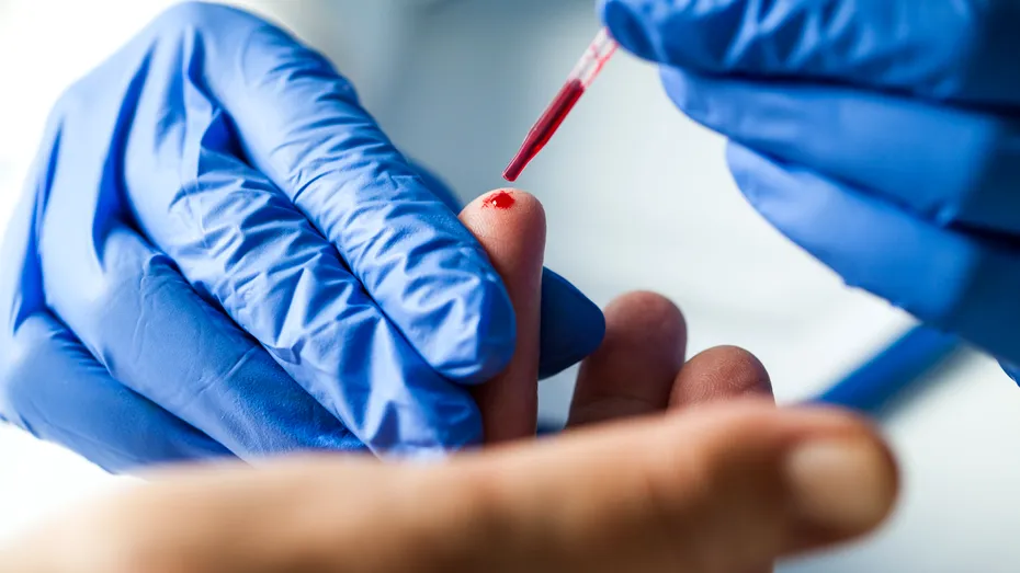 Testul care poate depista demența în 7 minute. Ce presupune și cine îl poate face