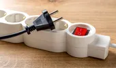TOP 5 – Electrocasnicele care consumă curent electric și după ce sunt oprite. Aceste aparate îți „umflă” factura la curent fără să-ți dai seama