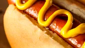 Un singur hot dog îți scade speranța de viață cu 36 de minute STUDIU