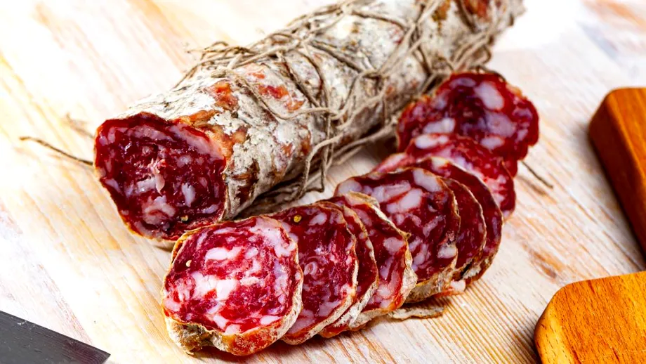 Reţeta dispărută a regelui mezelurilor din România. Cum se face ghiudemul, mezelul care făcea furori în crâșmele din Botoșani