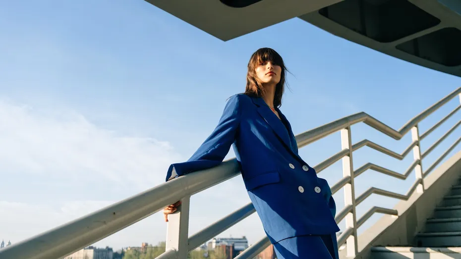 Ce culoare să porți pentru a fi perceput drept o persoană de încredere