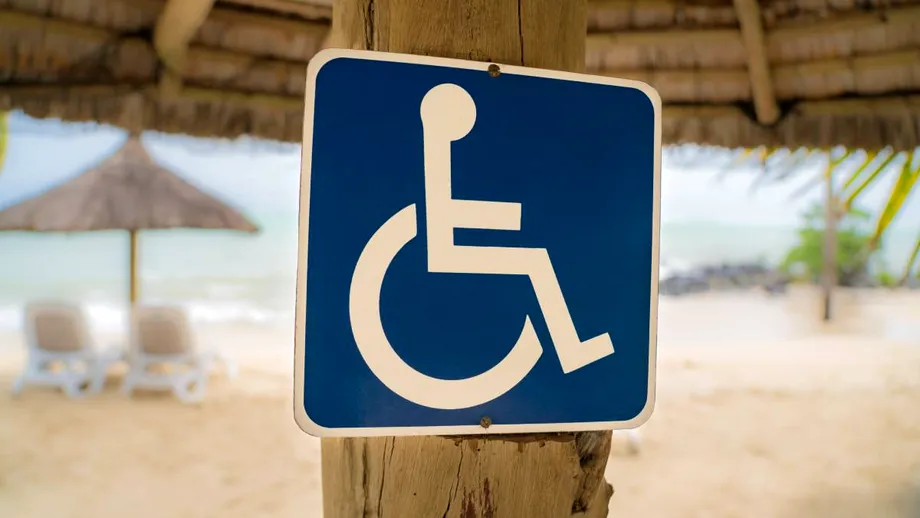 Lista completă cu plajele de pe litoralul românesc accesibile persoanelor cu nevoi speciale