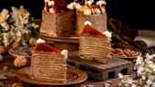 Rețetă originală de tort Doboș: cum se fac foile, crema fiartă și glazura de caramel