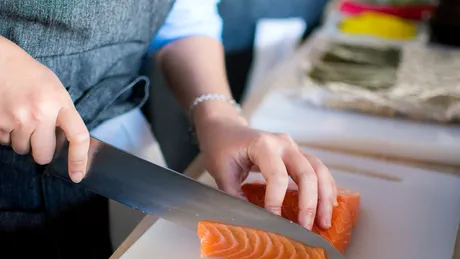 Ai psoriazis? Ce să mănânci pentru a ameliora simptomele