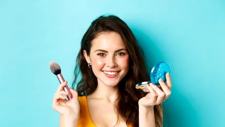 „No make-up make-up” - sfaturi pentru un aspect impecabil și natural