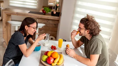 Fructul pe care să-l consumi dimineața la ora 11:00, dacă vrei să slăbești și să reduci tensiunea