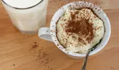 Griș cu lapte cremos – cel mai rapid și ușor de preparat desert. E gata în 10 minute!