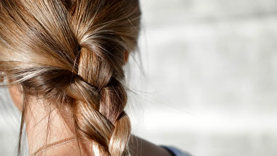 Beneficiile şi efectele adverse ale tratamentului pentru păr cu keratină