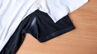 Cum să scoți petele de deodorant de pe haine cu bicarbonat. 7 soluții eficiente