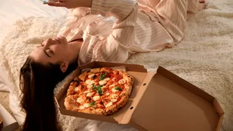 De ce iarna trebuie să mănânci înainte de ora 7 seara. Explicațiile unui nutriționist