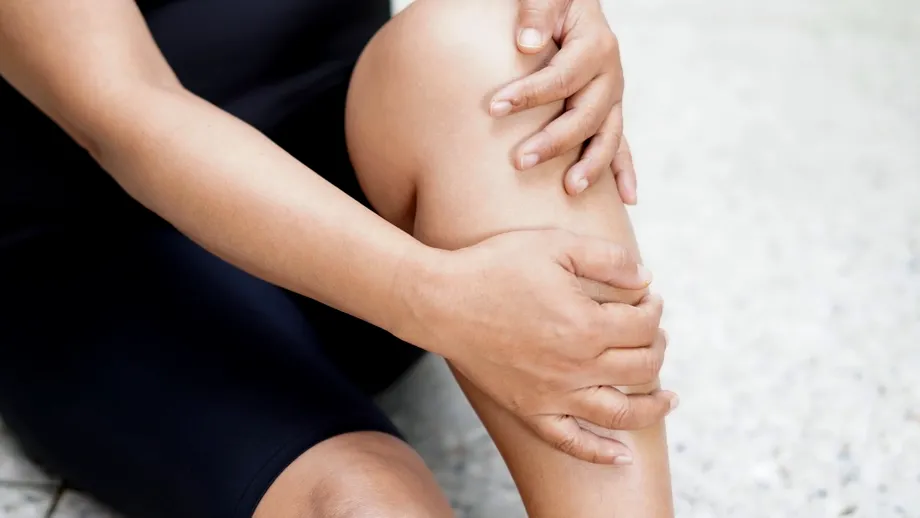 Semnul apărut la un singur picior care poate anunța un cheag de sânge periculos. Când trebuie să mergi urgent la medic