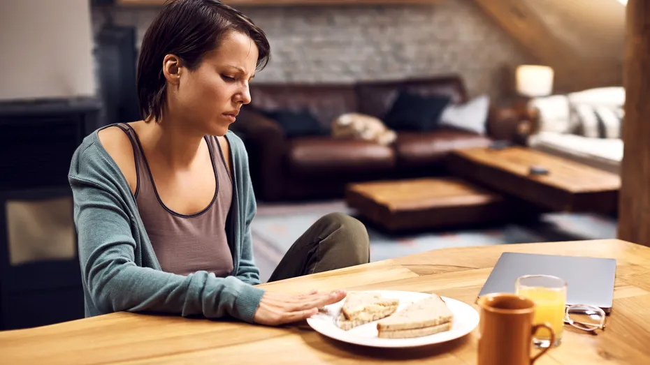 Ce probleme de sănătate poate ascunde lipsa poftei de mâncare și când e cazul să mergi la medic