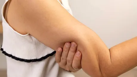 Cum să-ți subțiezi brațele și coapsele, fără bătăi de cap. Trucuri care te ajută să topești grăsimea